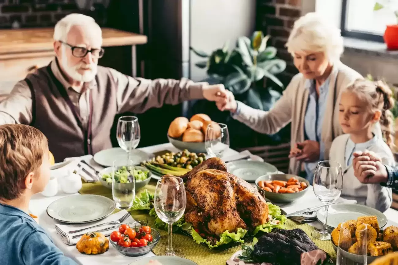 5 ways to help foster children enjoy the holiday season